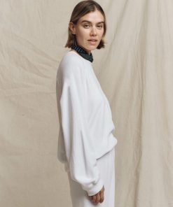 Attireary.shop00308e7483 2