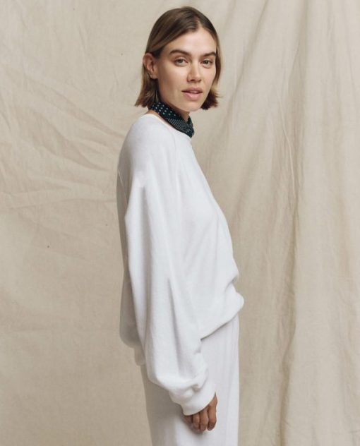 Attireary.shop00308e7483 2