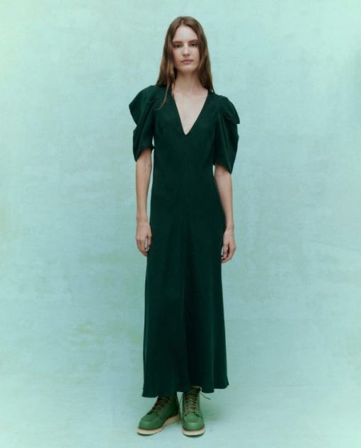 Attireary.shop04a43f3043 1