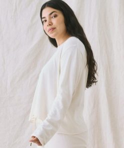 Attireary.shop0525e063b4 3