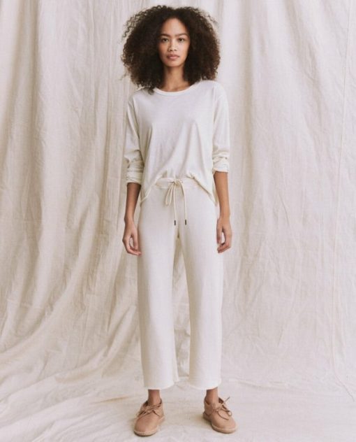 Attireary.shop0525e063b4 5