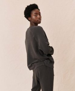 Attireary.shop0b000d657f 3