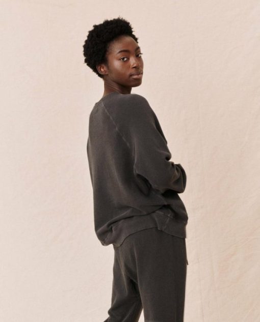Attireary.shop0b000d657f 3