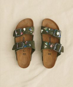 Attireary.shop0bb203c24e 1