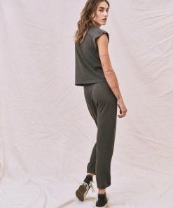 Attireary.shop1cf7d10904 6