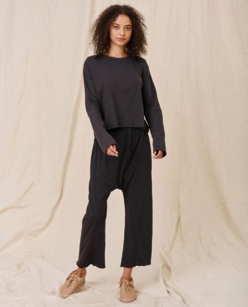 Attireary.shop2112f49747 3