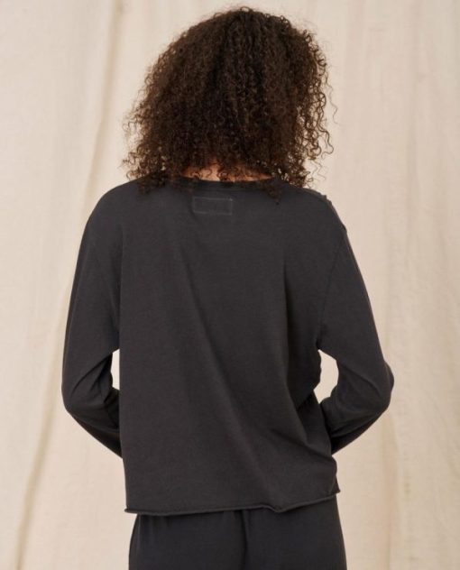 Attireary.shop2112f49747 4