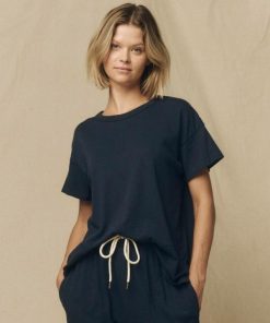 Attireary.shop43df95ccb4 1