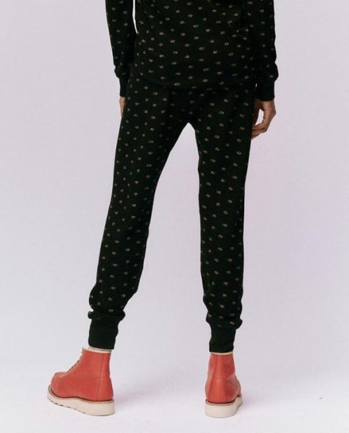 Attireary.shop49220da88e 2