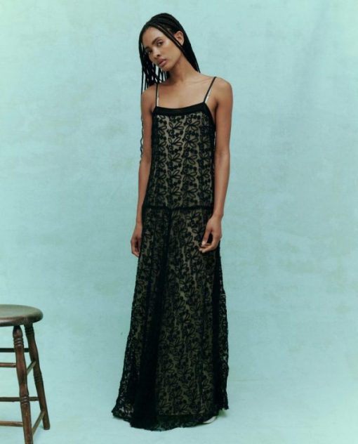 Attireary.shop616b7f52fb 1