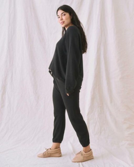 Attireary.shop89499bc876 4