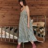 Attireary.shopa279ae4584 1