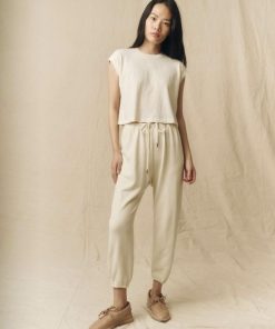 Attireary.shopb960090ab8 4