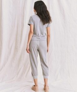 Attireary.shopc58871351a 2