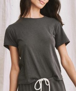 Attireary.shopd2f1e0b485 1
