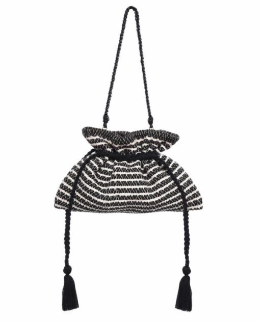 Attireary.shopd83910830a 1