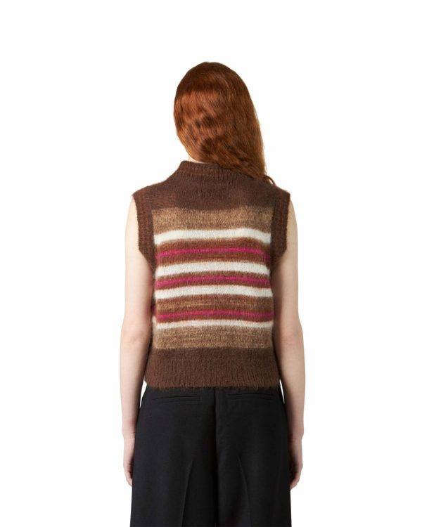 Attireary.shop0352f9c6d5 1