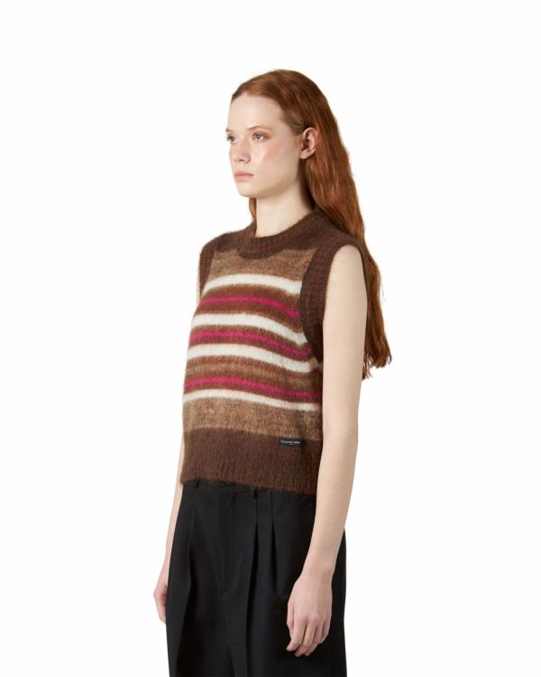 Attireary.shop0352f9c6d5 4