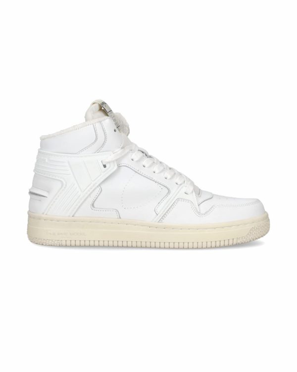 Attireary.shop059cbb326c 3