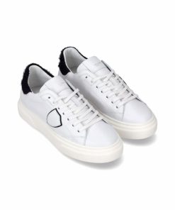 Attireary.shop07220d88b6 1