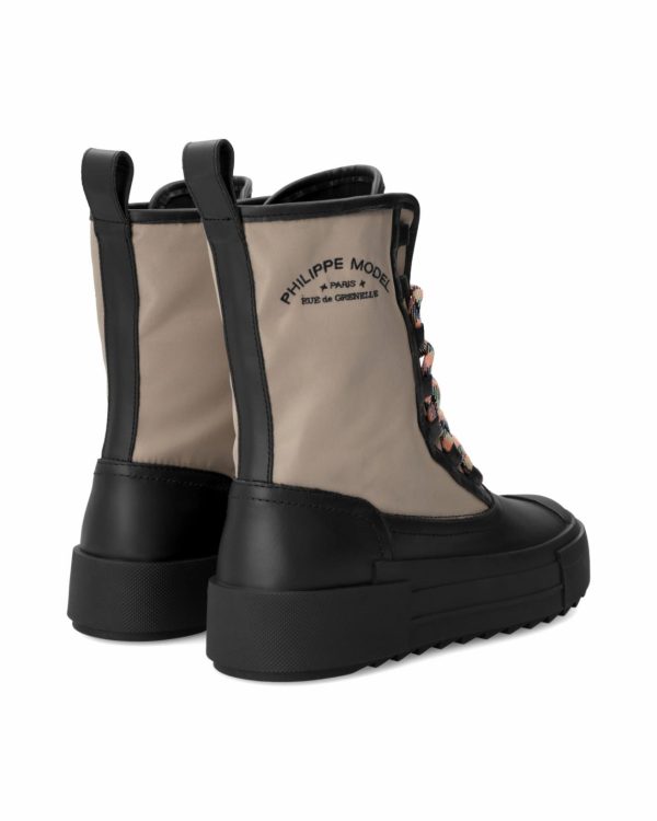 Attireary.shop0a686630eb 2