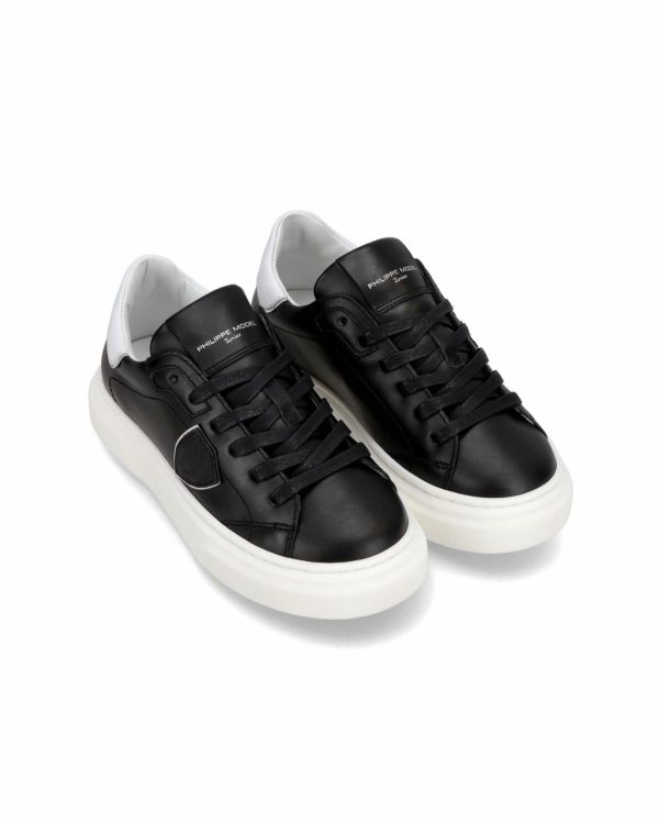 Attireary.shop12b68e808a 1