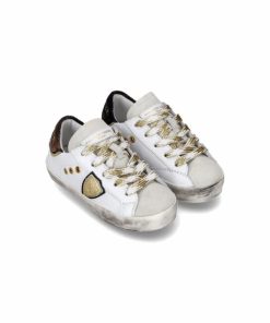 Attireary.shop133148e400 1