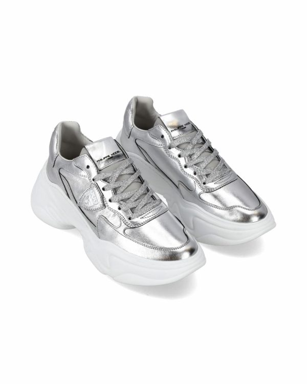 Attireary.shop14c414ed75 1