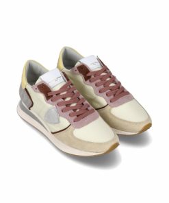 Attireary.shop1f52042bf1 1