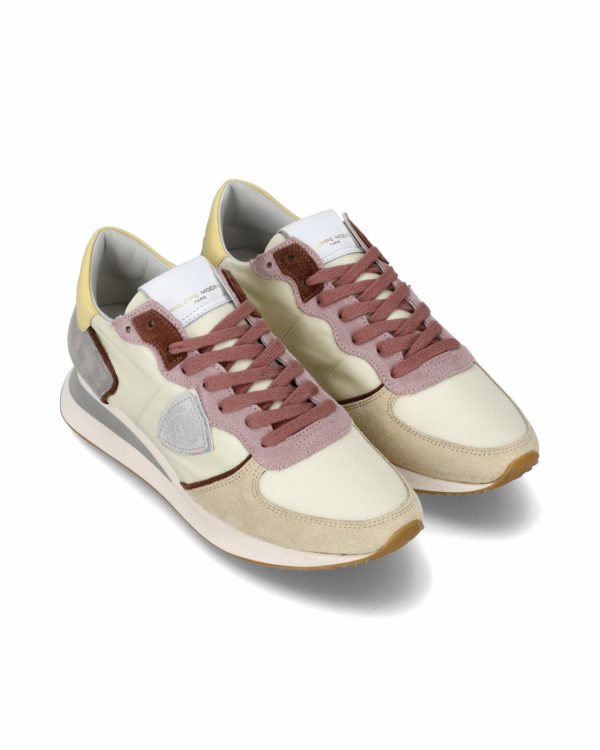 Attireary.shop1f52042bf1 4