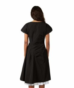 Attireary.shop236e112949 1