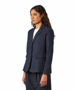 Attireary.shop2e6cb3dfd7 4