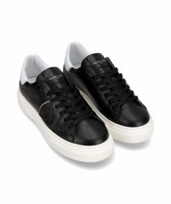 Attireary.shop336f3f48c8 1