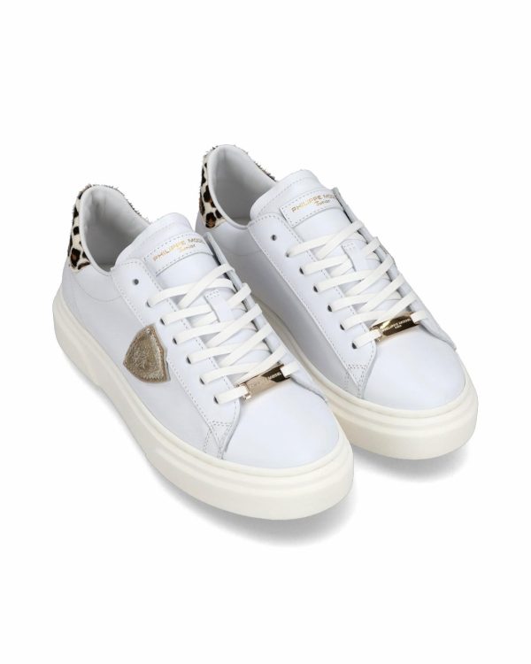 Attireary.shop43f3425eb0 1