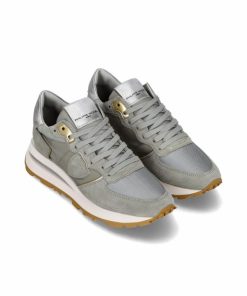 Attireary.shop47a82324b2 1