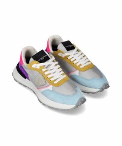 Attireary.shop4991204800 1