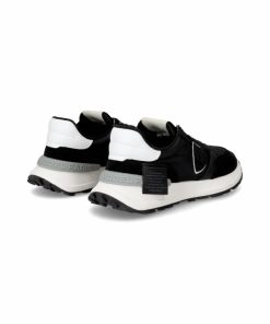 Attireary.shop5867d1312c 4