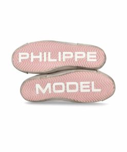 Attireary.shop624941a52c 5