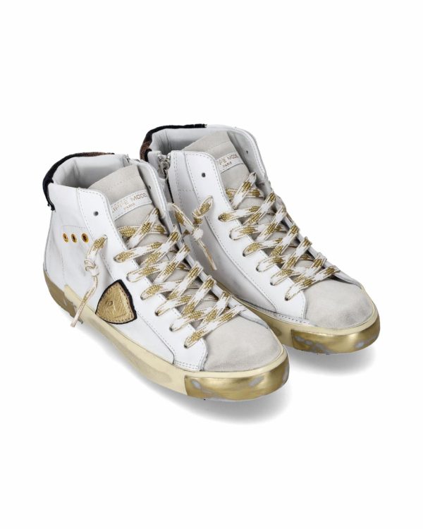 Attireary.shop63da536f66 1