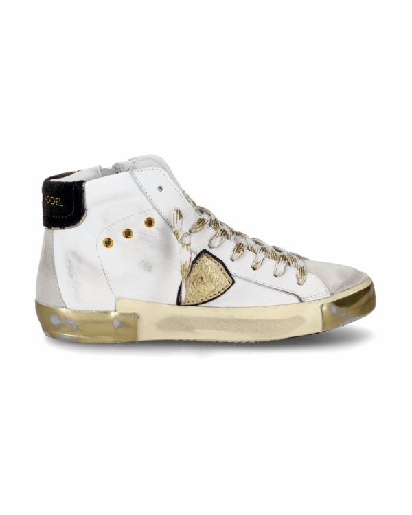 Attireary.shop63da536f66 3