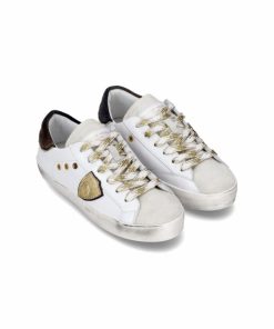 Attireary.shop720285554f 1