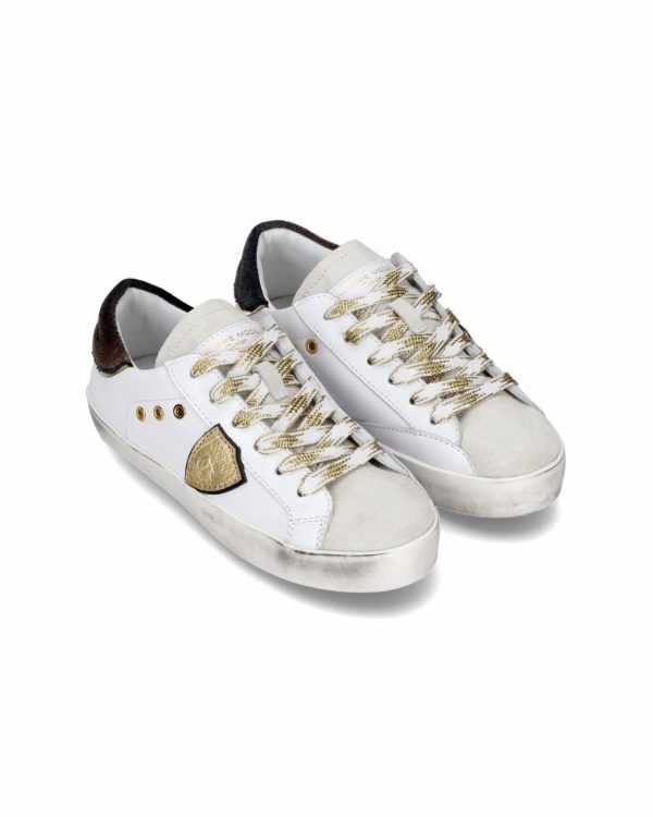 Attireary.shop720285554f 1