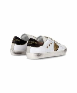 Attireary.shop720285554f 4