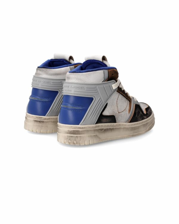 Attireary.shop7ec32f95d8 4