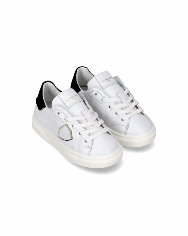 Attireary.shop863c9c3a7a 1