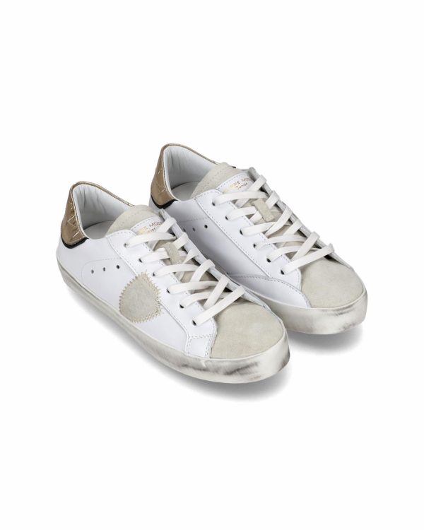 Attireary.shop8fab221b3d 1