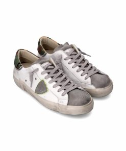 Attireary.shop9541678deb 1