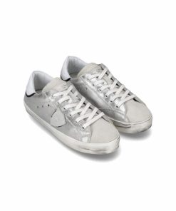 Attireary.shop999d82e280 1