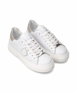 Attireary.shopa2055678c1 1