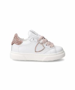 Attireary.shopa9e7f35242 3